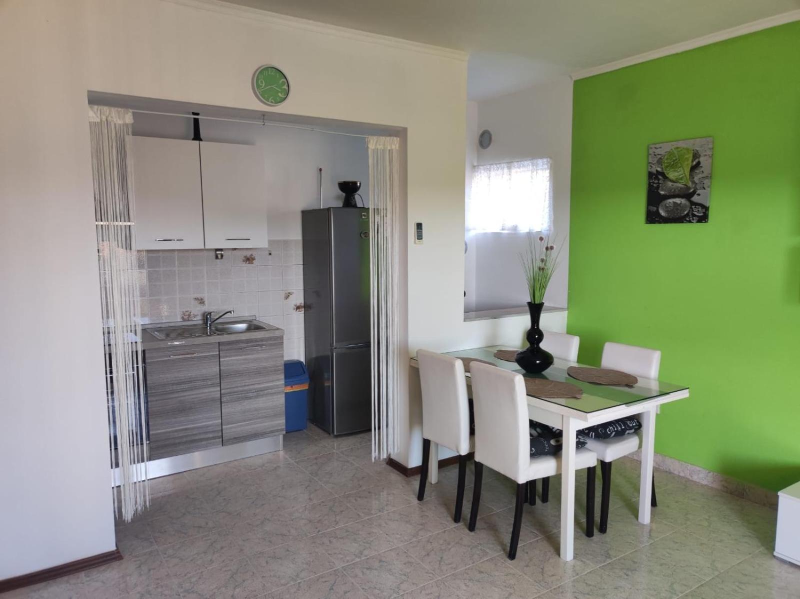 Apartment Mali Duje Puticanje Exteriér fotografie